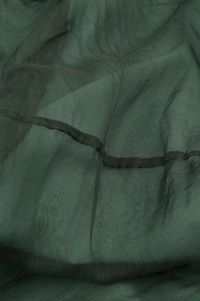 Fließender salbeifarbener Seidenchiffonrock