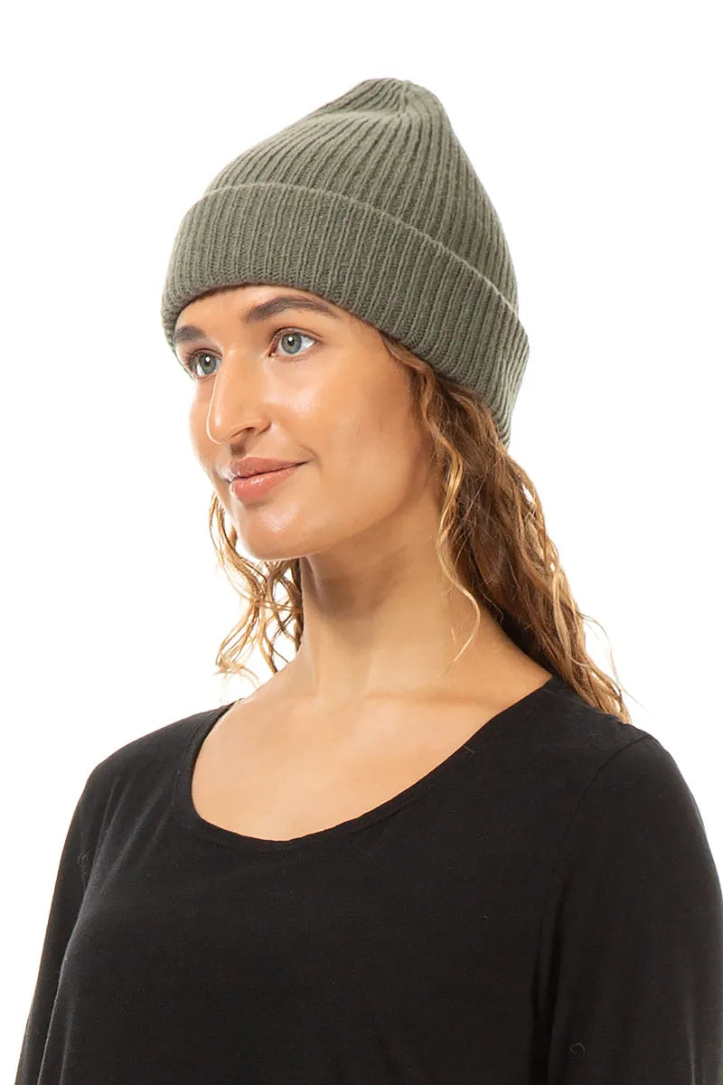 Bonnet en laine douce kaki