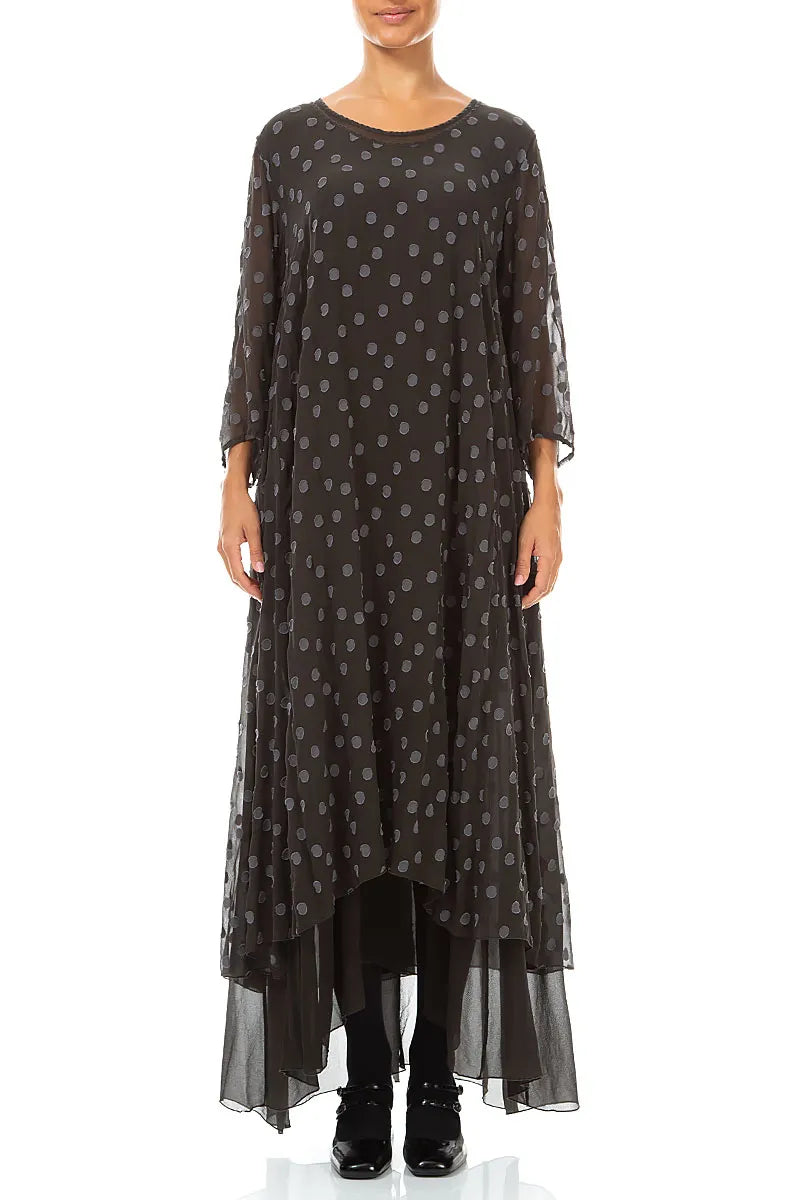 Robe en Soie anthracite chaud à pois et superpositions
