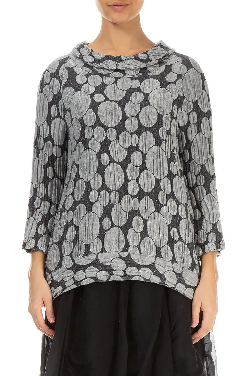 Kurzärmelige Bluse aus silbernem Seidenleinen mit Kreismuster