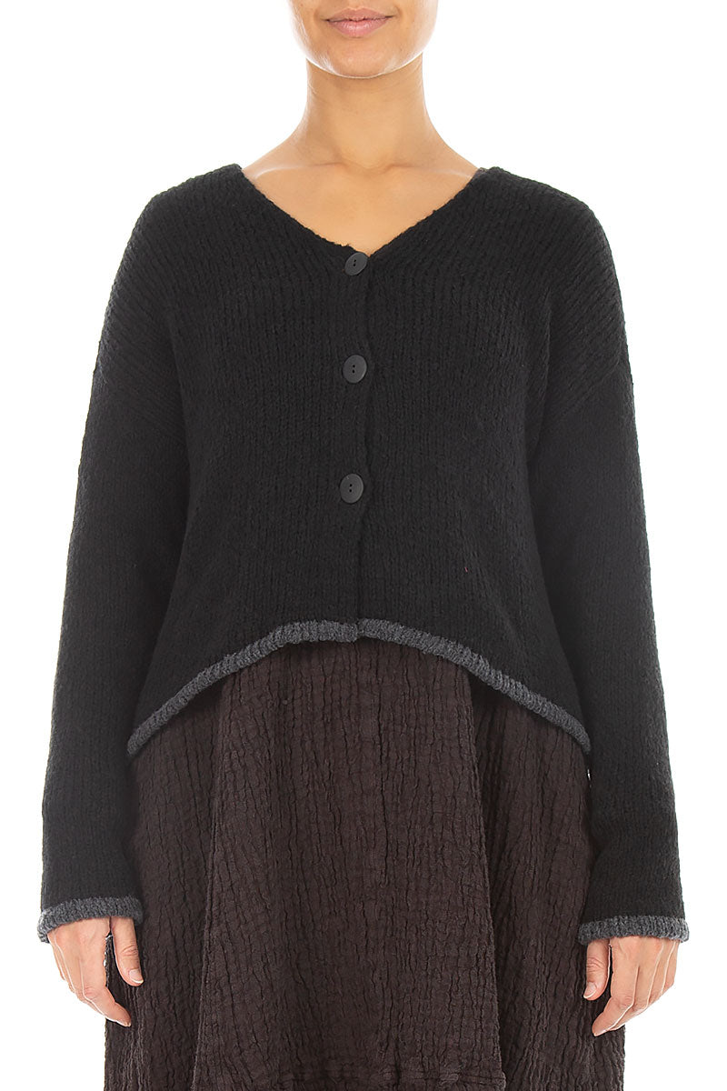 Gilet en laine noir plus long dans le dos