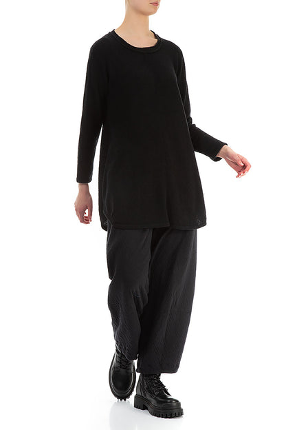 Loose Cosy Black Wool Sweater 4