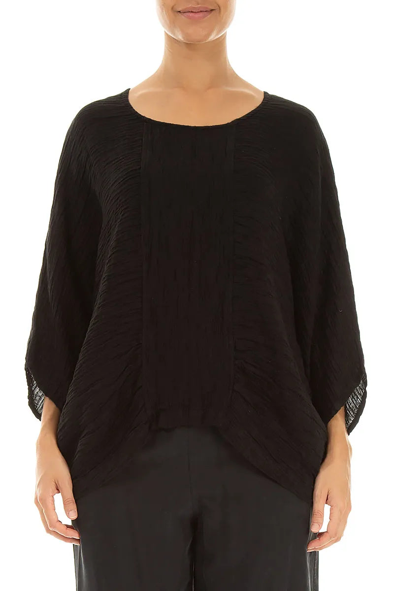 Lockere Bluse aus schwarzer Seide im Knitterlook