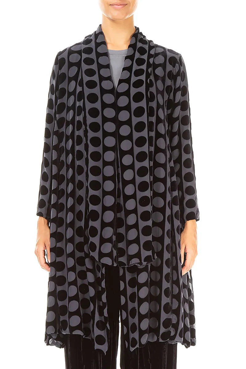 Veste en velours de soie bleu ardoise à lignes bulles dévorées ouverte