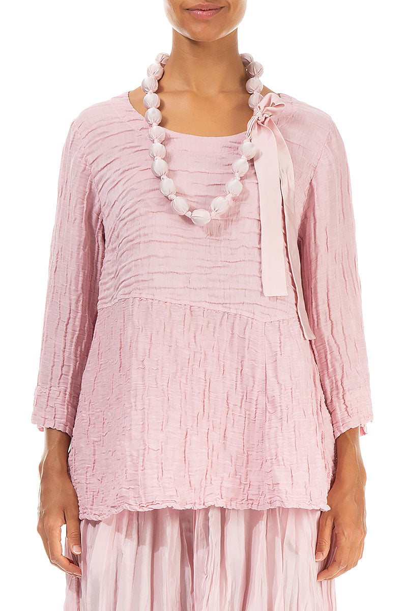 Puderrosa Halskette mit Seidenperlen