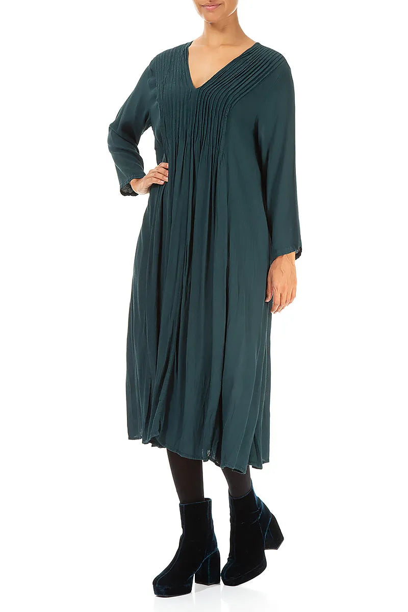 Romantisches smaragdgrünes, geknittertes Viskosekleid