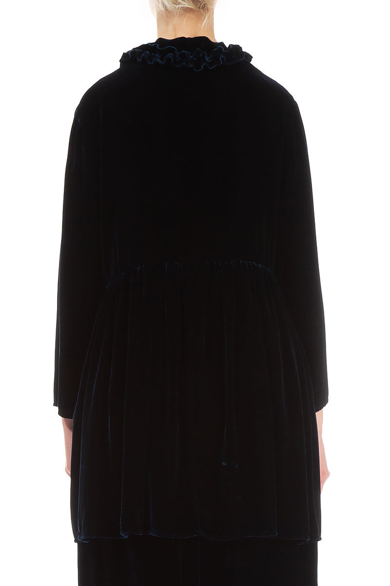 Veste en velours de soie bleu marine à volants