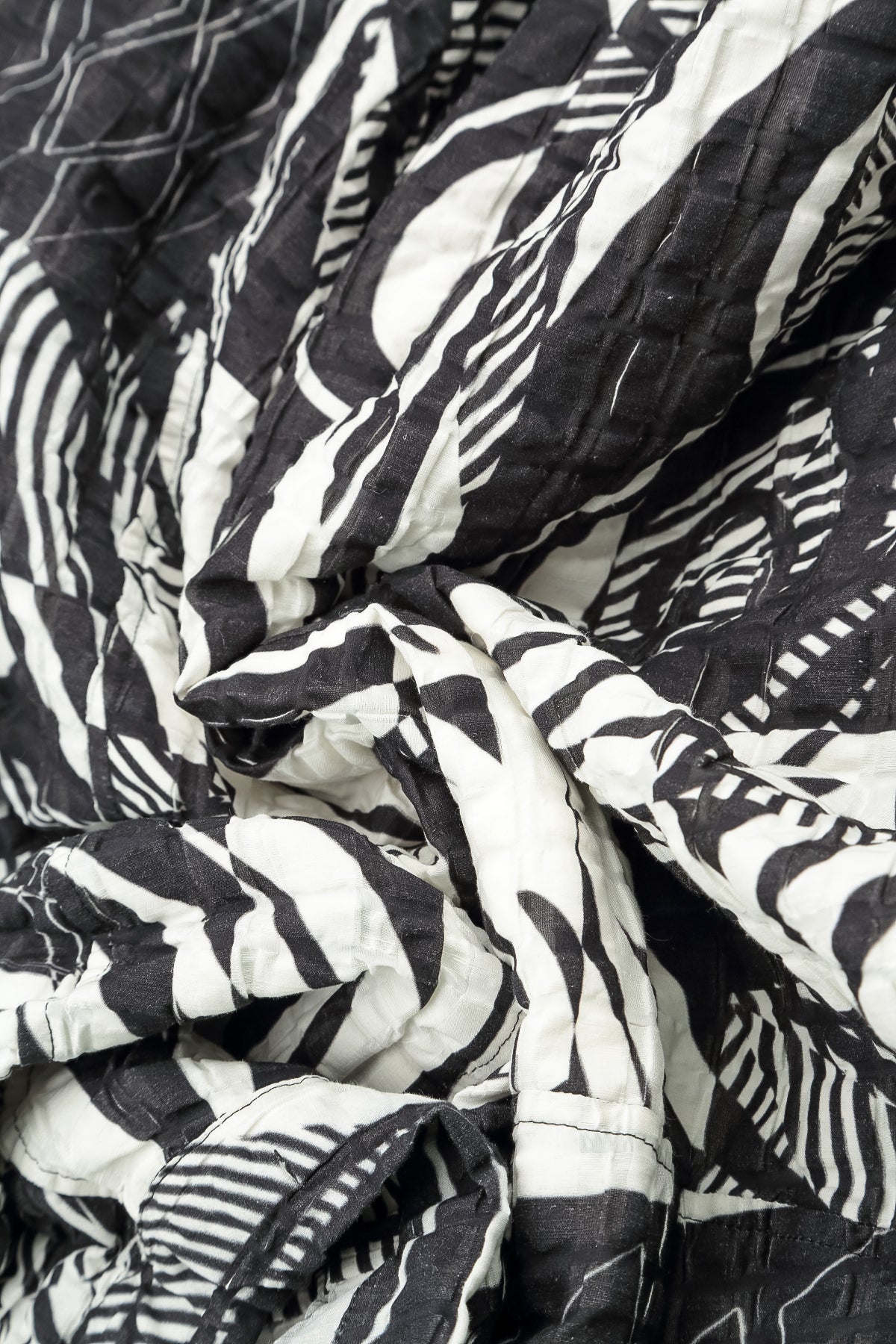 Ausgestellte Jacke aus kariertem Orbit-Leinen und Baumwolle