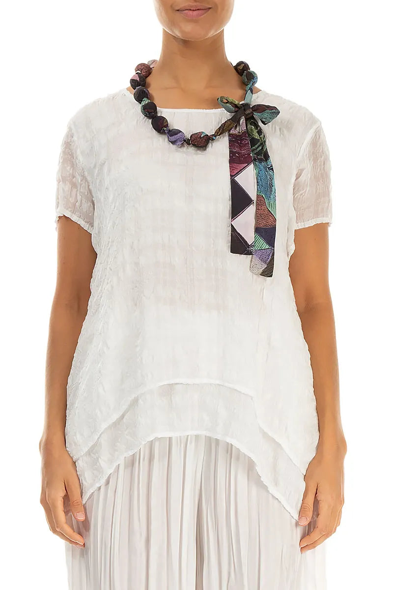 Kurze Halskette aus Seide und Bambusperlen mit Mosaikmuster