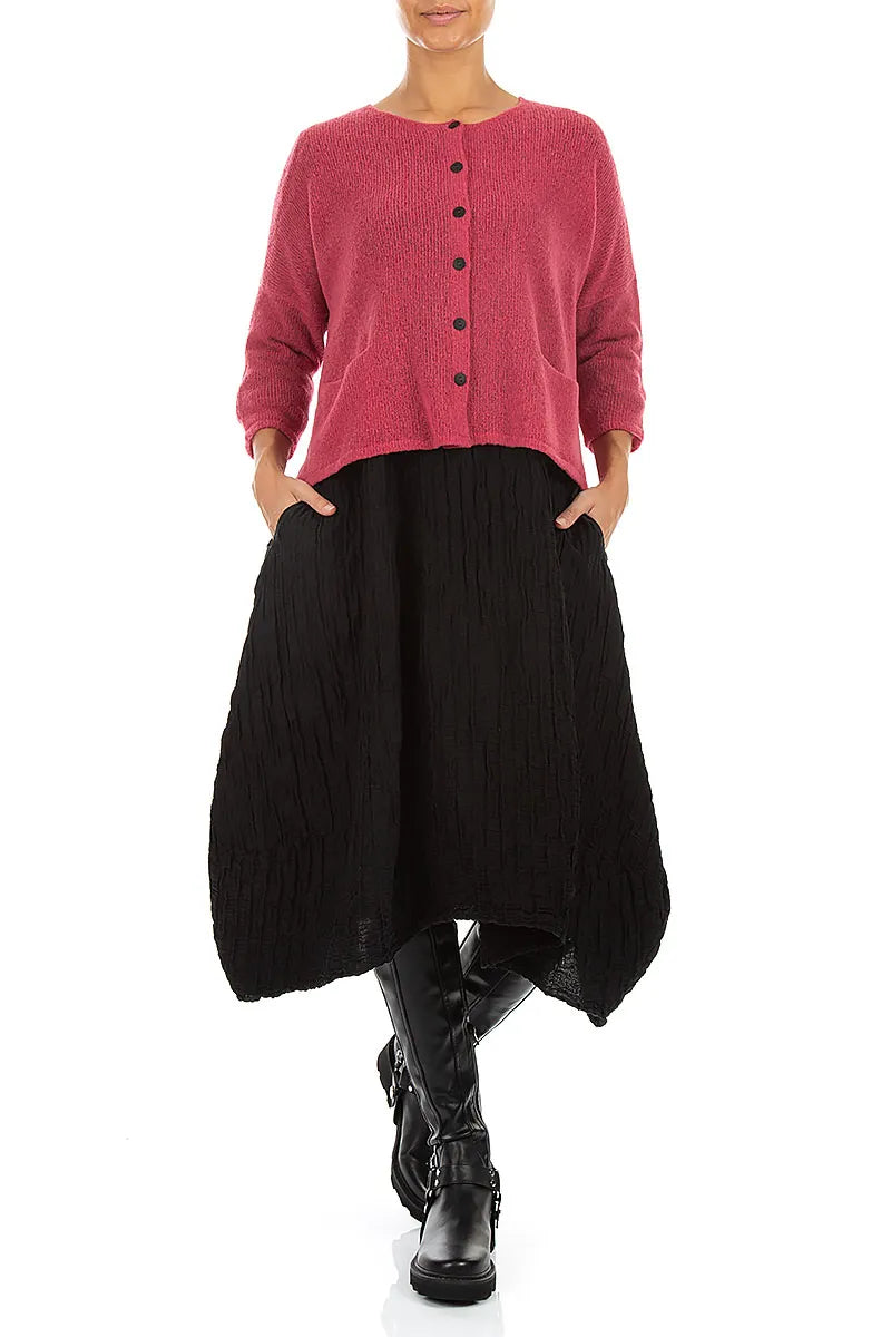 Kurze lockere Strickjacke aus Wolle in Beerenrosé