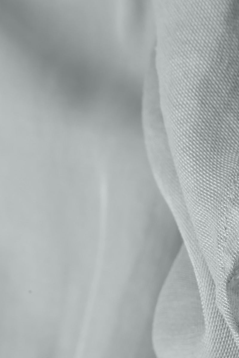 Écharpe en soie et coton gris argent