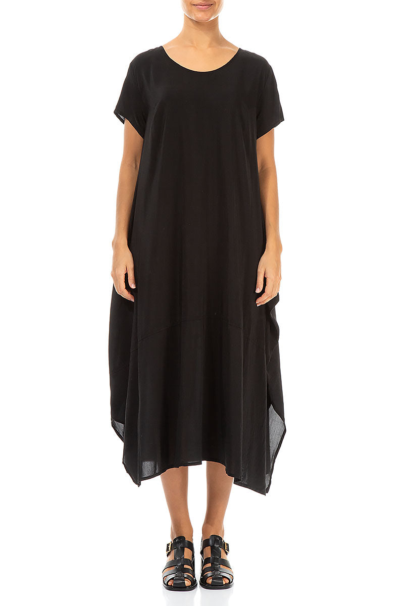 Robe en soie et bambou noire à poche unique Evergreen