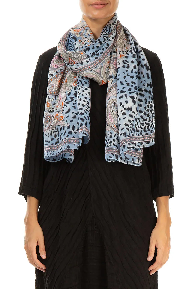 Foulard en soie à motif de coups de pinceau du ciel