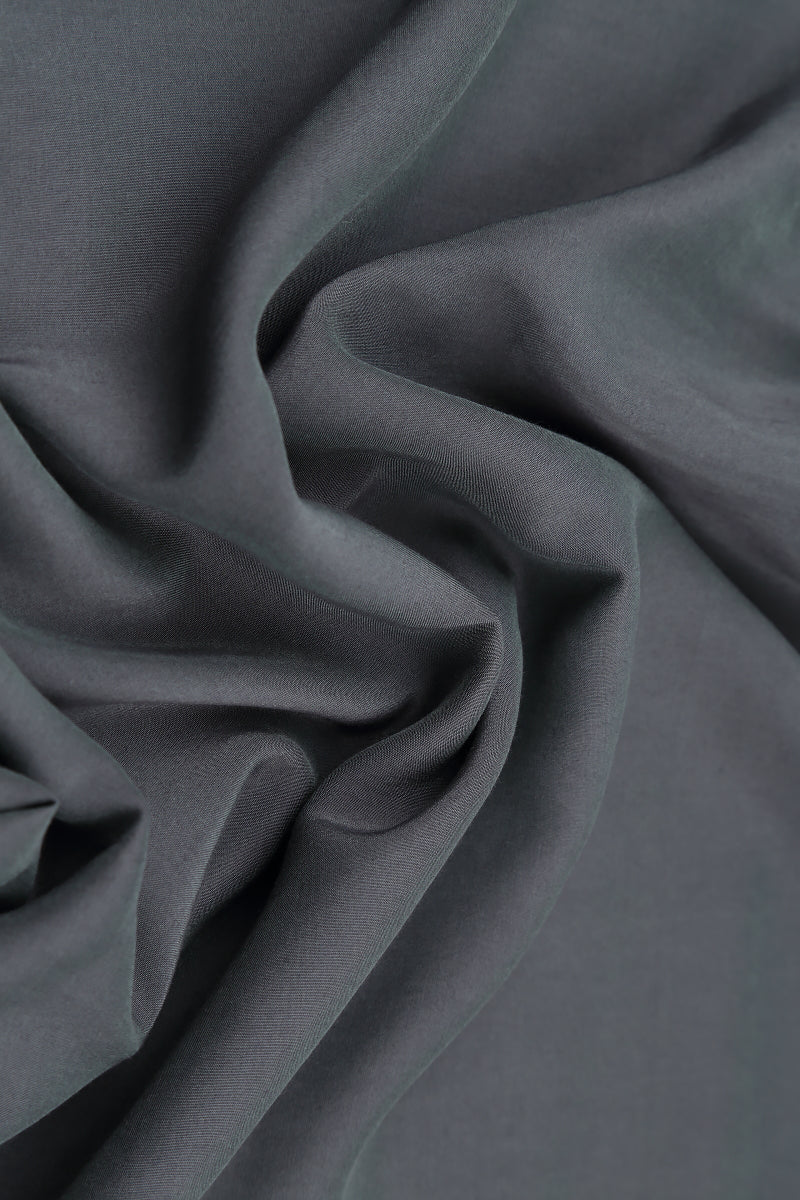 Haut sans manches en soie graphite et bambou