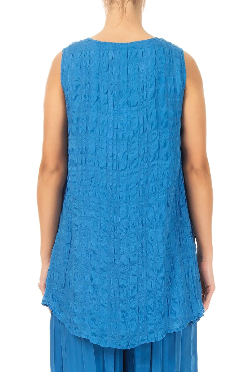 Ärmellose, rückenfreie Bluse aus kobaltblauer, heller Seide