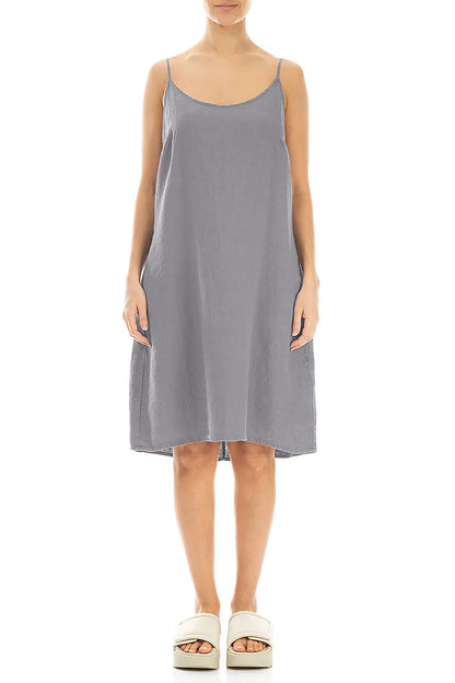 Robe en lin gris clair à fines bretelles