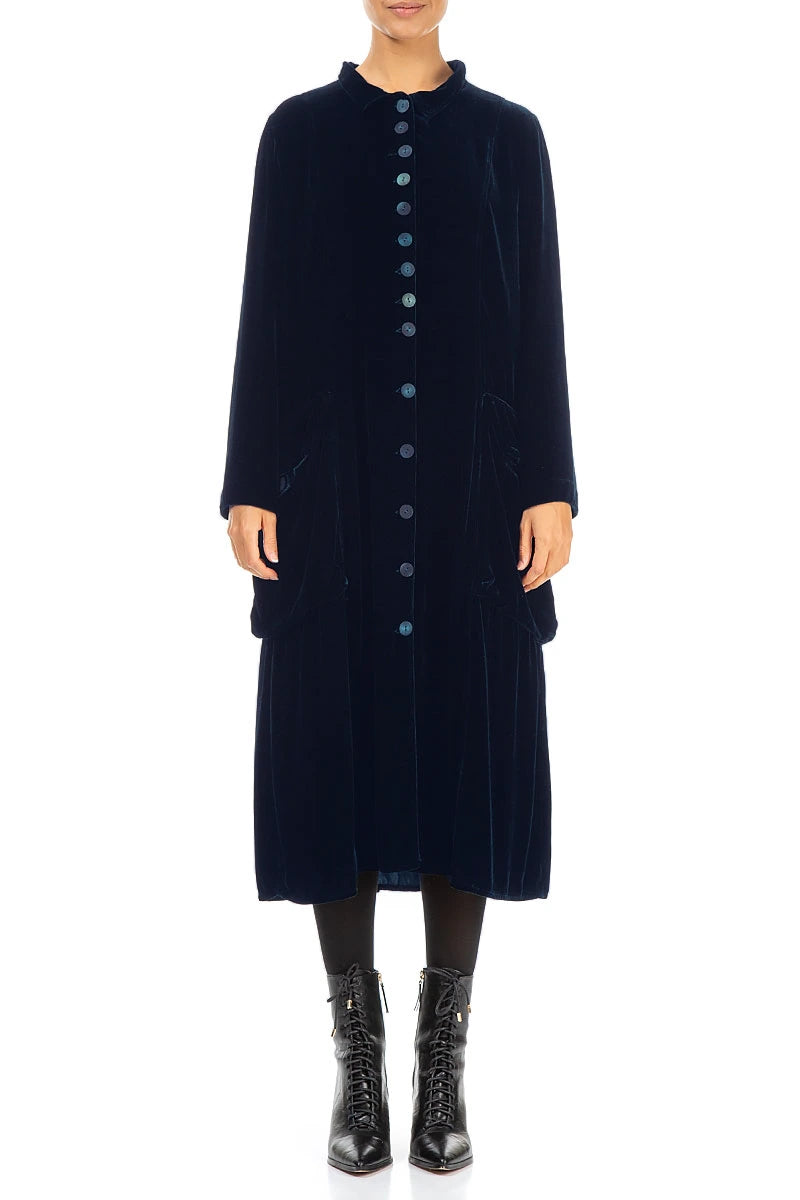 Veste longue élégante en velours de soie bleu royal