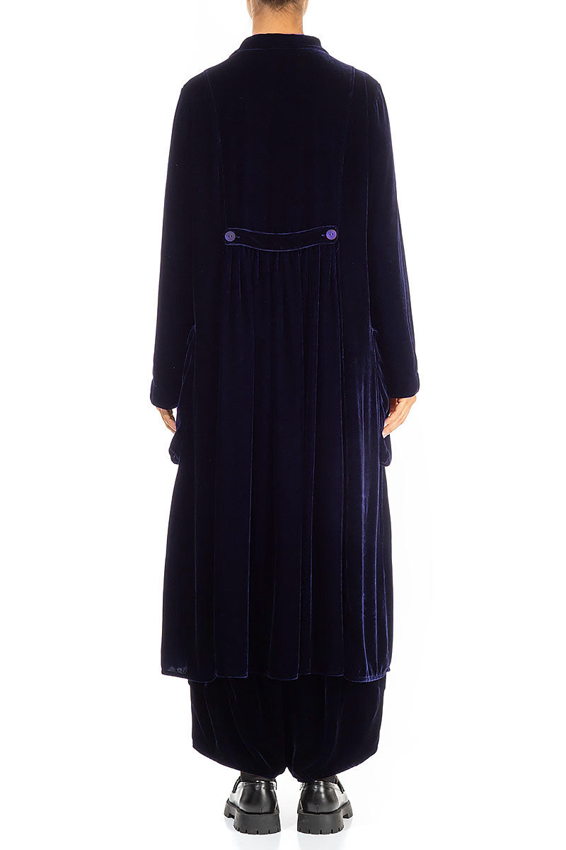 Veste longue élégante en velours de soie violet royal