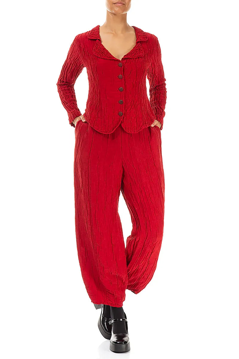 Jacke aus rotem Seidenleinen mit strukturiertem Kragen und Knittereffekt