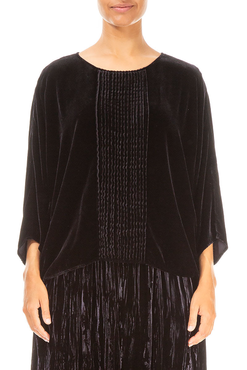 Chemisier en velours de soie bleu ardoise à plis sur le devant