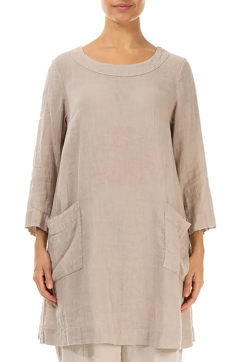 Tunika aus beigem Leinenmull mit zwei Taschen