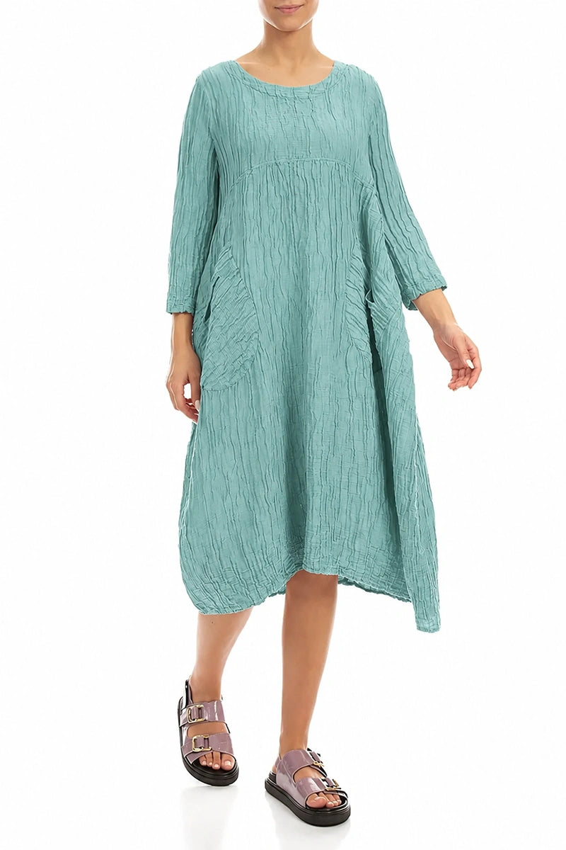 Robe en soie et lin froissés menthe à deux poches