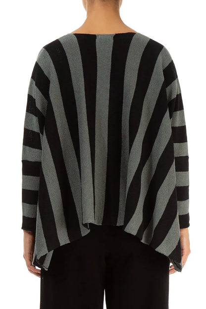 Pull en lin sauge rayé à col en V