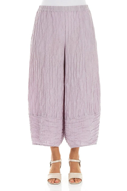 Pantalon large raccourci en soie et lin froissés lilas