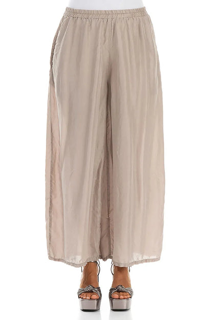 Pantalon ample et fluide beige en pure soie