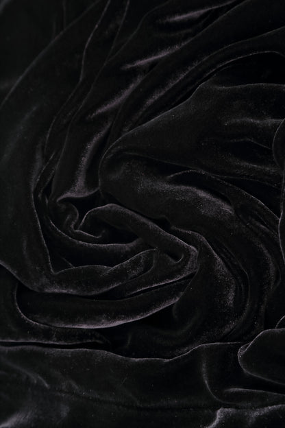 Veste en velours de soie bleu ardoise à boutons recouverts