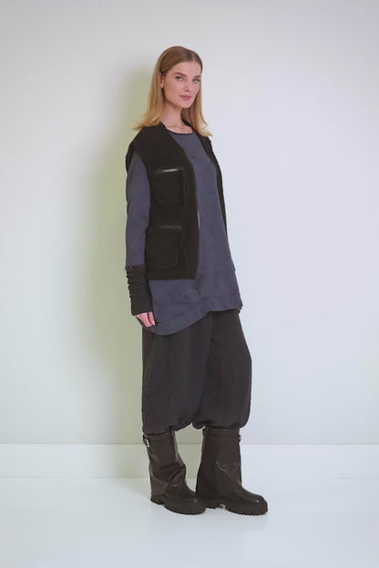 Three Pockets Black Wool Gilet 8