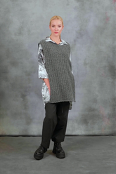 Buttoned Grey Wool Slipover 8